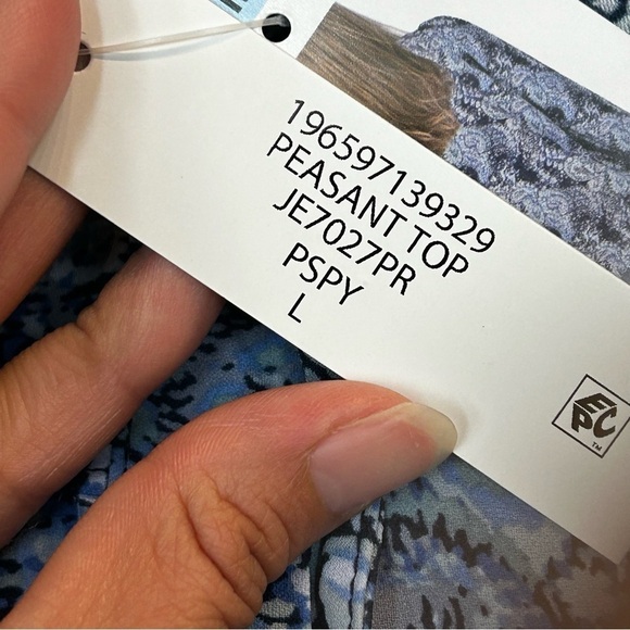 Joie Parisian paisley peasant top NWT - Picture 7 of 8